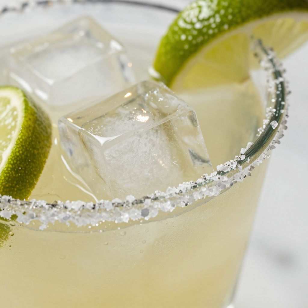 Chili's Presidente Margarita Preparation